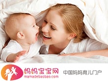 宝宝洗澡4大误区,几天洗一次?只用清水就够了吗