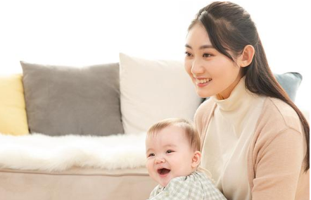 职场妈妈如何坚持母乳喂养？看看就知道了！