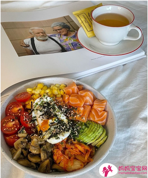 时尚超模都在吃的「Poke Bowl夏威夷波奇饭」是什么？低卡、低油「Poke Bowl减肥菜
