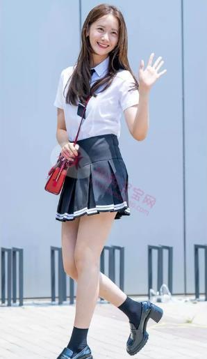 禹英禑剧中狂穿「这双乐福鞋」来自平价品牌　同款润娥也爱！