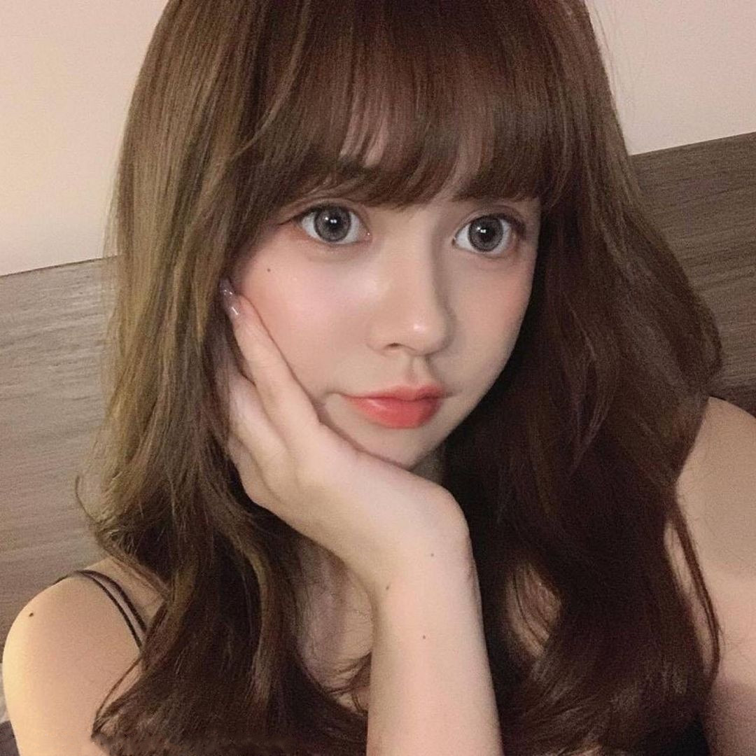 大眼甜心正妹「沙滩秀比基尼」樱桃 雪白肌肤＋浑圆美乳让人好心动！