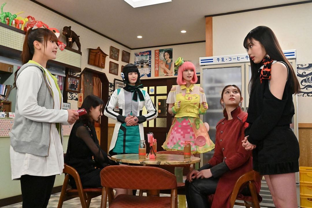 「贫乳」是世界宝藏！冲绳美女《松田るか》稀少的A罩杯因旧性感又自信！