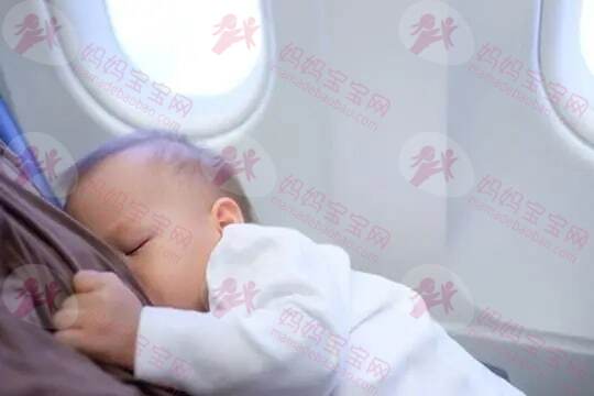 在美国带宝宝坐飞机（附美国航空公司携带儿童旅行官网说明）