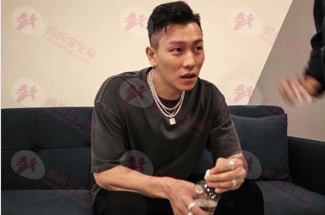 盘点E.SO瘦子12个「霸气爱妻金句」：「对另一半讲话放尊重一点，记得要每天称