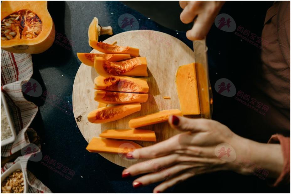 少女时代、玄彬、Super Junior都实行过的鸡肉「减肥」法，1天吃4餐照样瘦