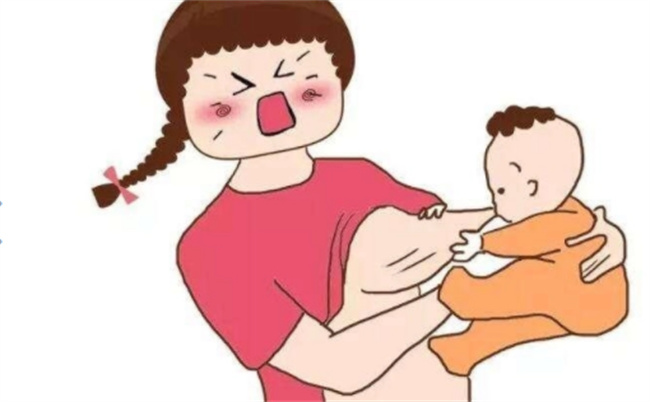 为什么给宝宝喂奶老是喜欢咬奶头