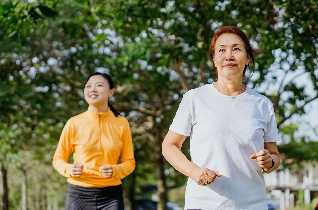 女性健康必读：深度解析崩漏现象及应对方法