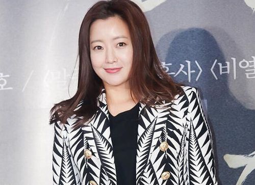 美魔女威力再现！「第9号房」金喜善加宋允儿收视创新高