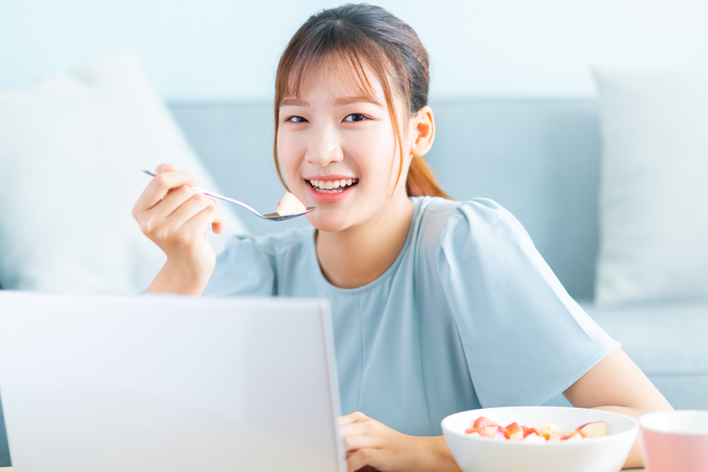 在家治疗青春期妊娠纹的12种方法