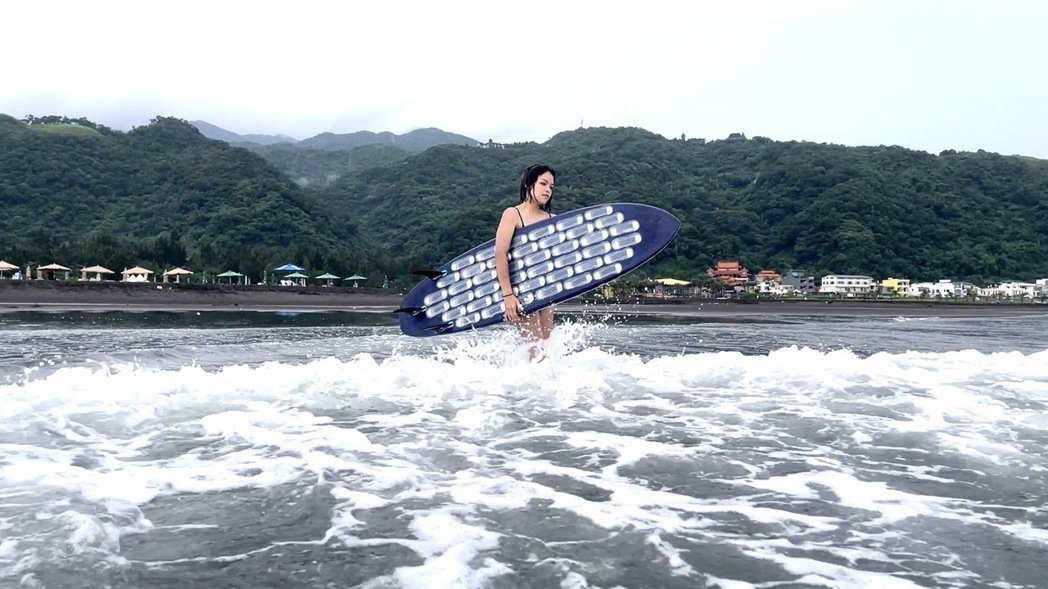 超狂孕妇！咪妃挺9月肚飙重机再曝喜讯：根本就是奇迹