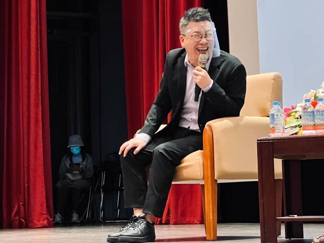 重提潘若迪和老保母泡澡传闻沈玉琳认证：就是有的啦