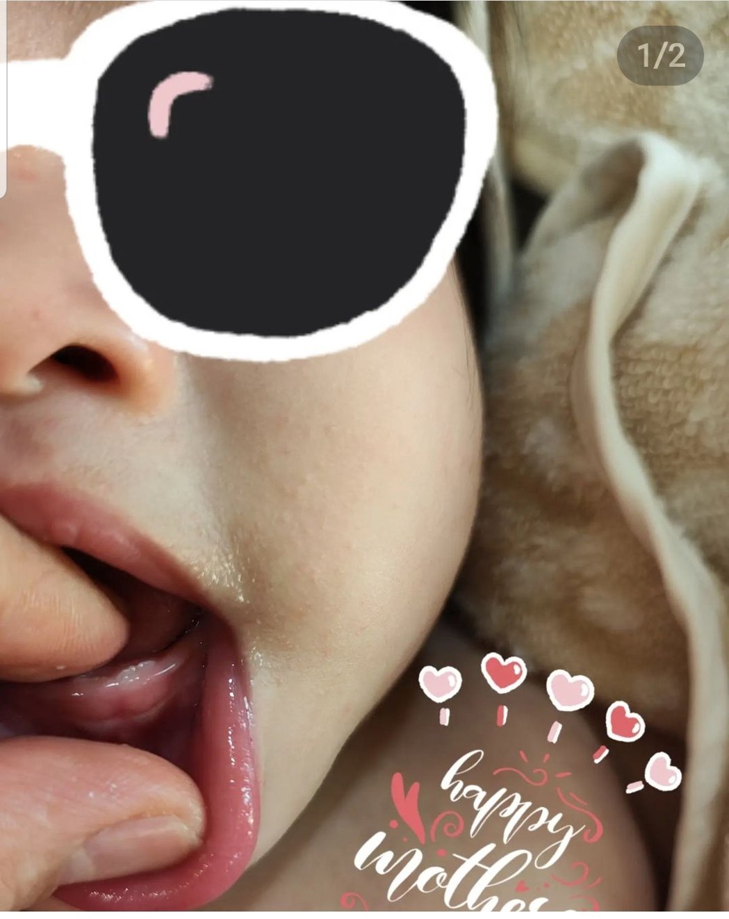 当妈后第一个母亲节！林依晨首曝女儿正脸照报喜长牙了