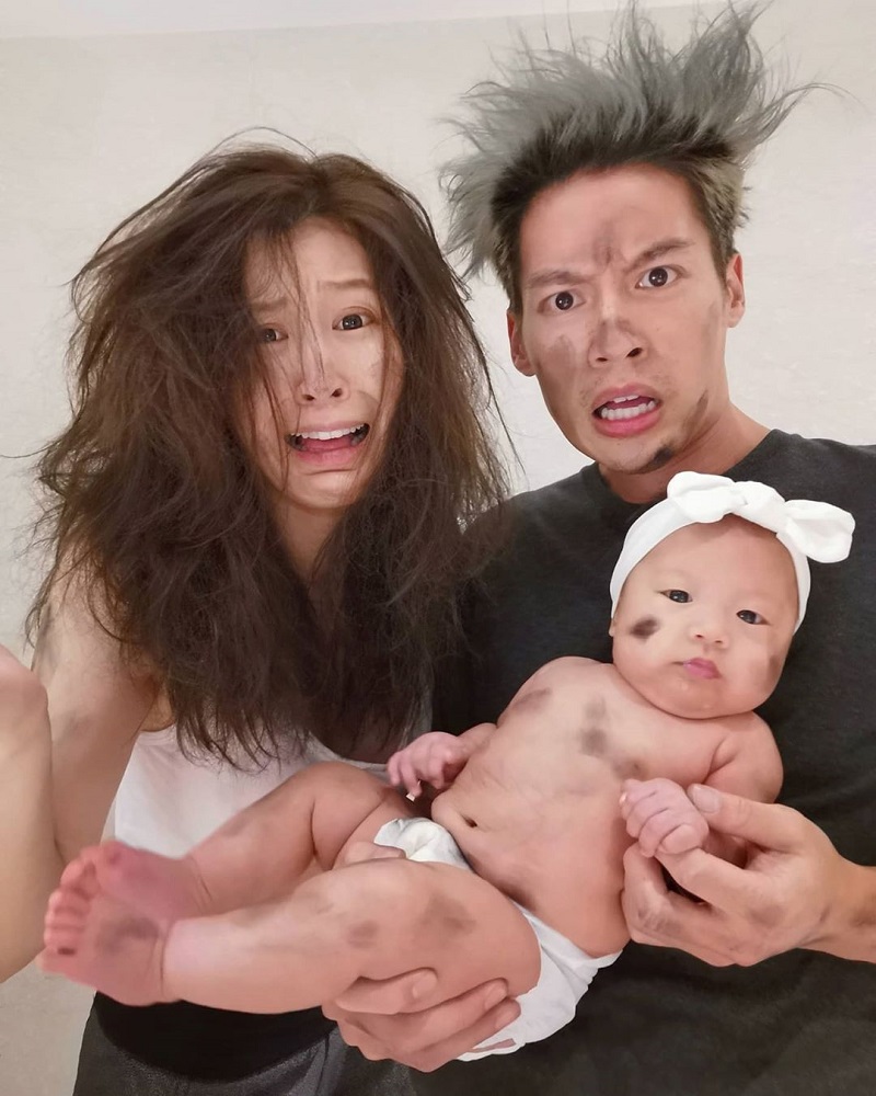 Doreen化身小炸弹来捣乱！许孟哲、赵孟姿怀孕前后超Q对比照甜蜜庆生