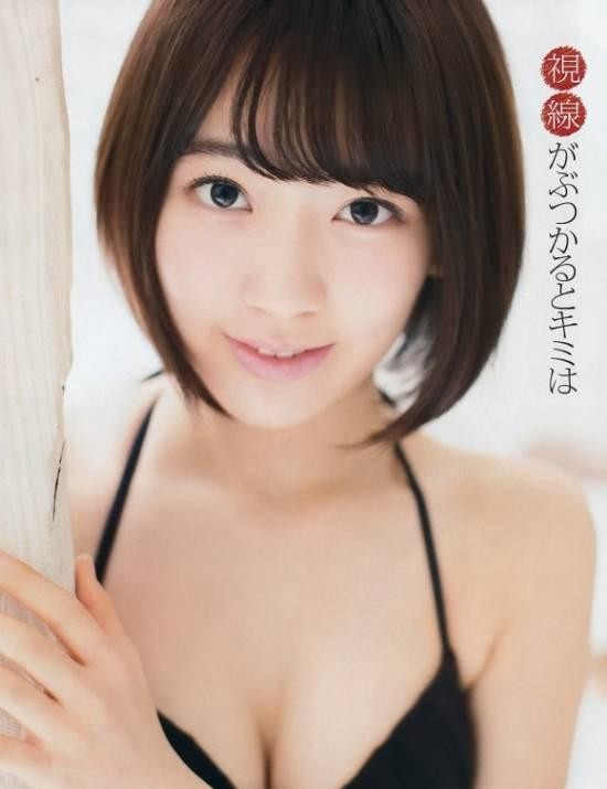 “千年一遇的童颜巨乳”——浅川梨奈 　　SUPER☆GiRLS成员浅川梨奈被称为“千年一遇的童颜巨乳”，标题一出便在网络上引起巨大话题。圆溜溜的大眼睛看起来十分可爱，再加上F cup的身材(推定)，这一“童颜巨乳”的设定简直让众多网民把持不住。 　　在被冠上这一头衔后，浅川妹子也在自己的博客上表示“自己也跻身千年一遇系列当中了呢”。