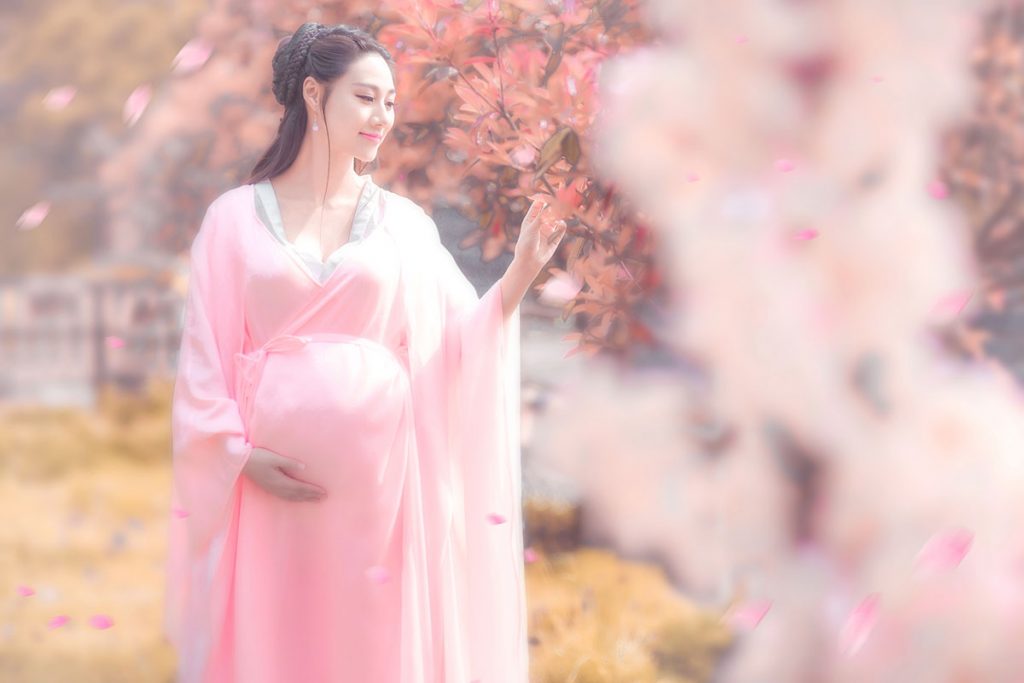 古装清纯系列孕妇个性写真照