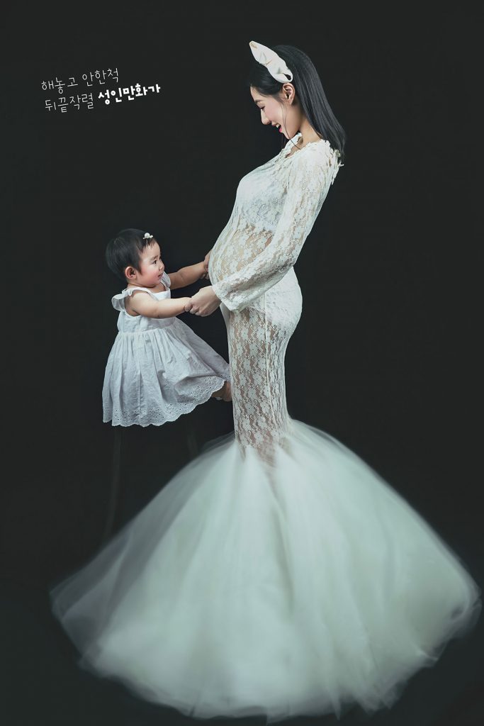 鱼美人妈妈怀孕7个月孕妇照写真摄影