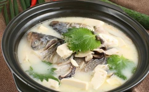 别再吃鸡汤下奶了 这些食物效果更佳