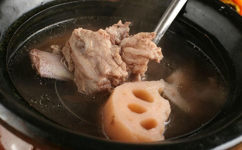 女人该怎么丰胸？试试这几种方法