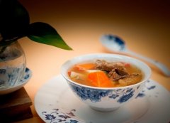 女人痛经怎么办 改善女性痛经宫寒食谱