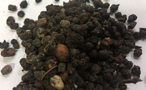 女性如何丰胸 五款中医药膳方推荐