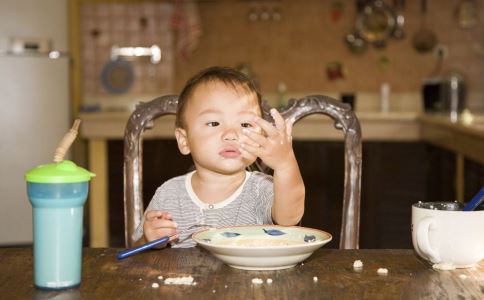 宝宝挑食，用上这些大招就可轻松解决！