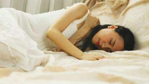 男女床上攻略分享：和谐的性生活有助于情感的升华