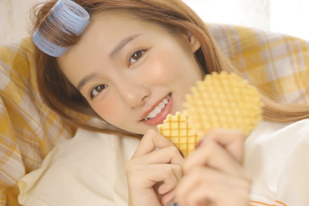 宝贝叫出来再大声一点 和女友做爱她难受的叫不出