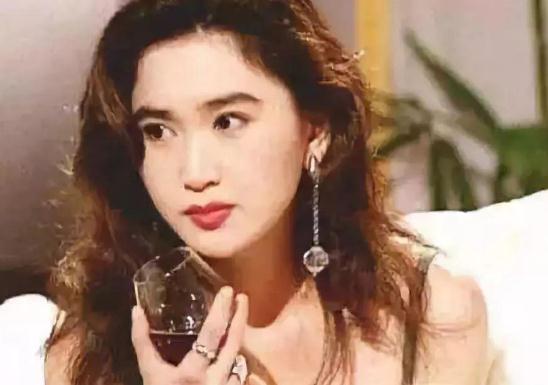 演过三级的女明星简介：25个女明星三级•片代表作
