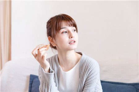 排卵试纸强阳是卵泡发育成熟了吗4 排卵试纸强阳是卵泡发育成熟了吗
