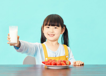 宝宝吃什么对眼睛发育好 宝宝吃什么对眼睛视力好