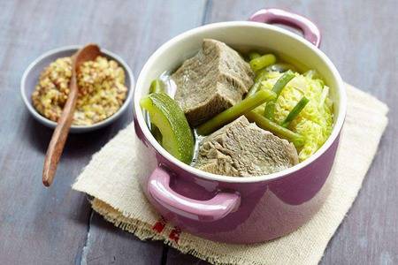 口腔溃疡吃什么好的快,口腔上火长泡需要吃这六种食物