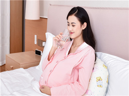 孕妇口里有金属味怎么改善 孕妇口里有金属味怎么改善