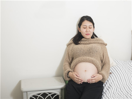 孕妇口渴是怎么回事 孕妇口渴是怎么回事 孕妇总是感觉很口渴是什么原因