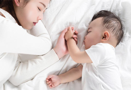 男孩英文乳名简短 男孩英文乳名简短
