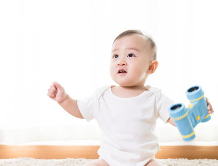 婴儿鹅口疮是怎么引起的