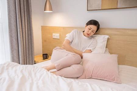 白带有血丝是怎么回事,女性妇科炎症可能是这种病