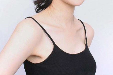 女人保健乳房做好三件事