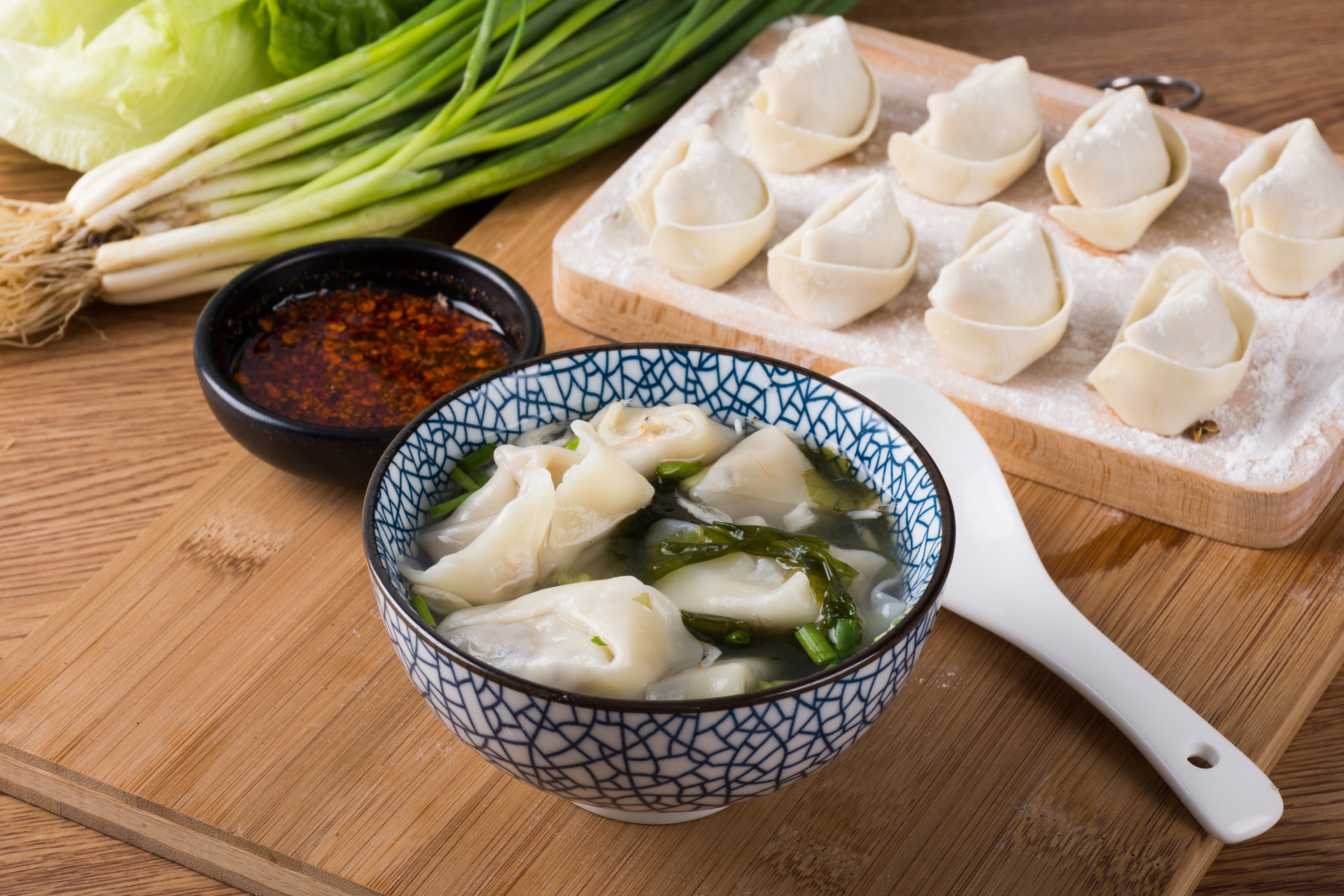 馄饨的包法图解 馄饨的包法图解 最简单馄饨的包法图片