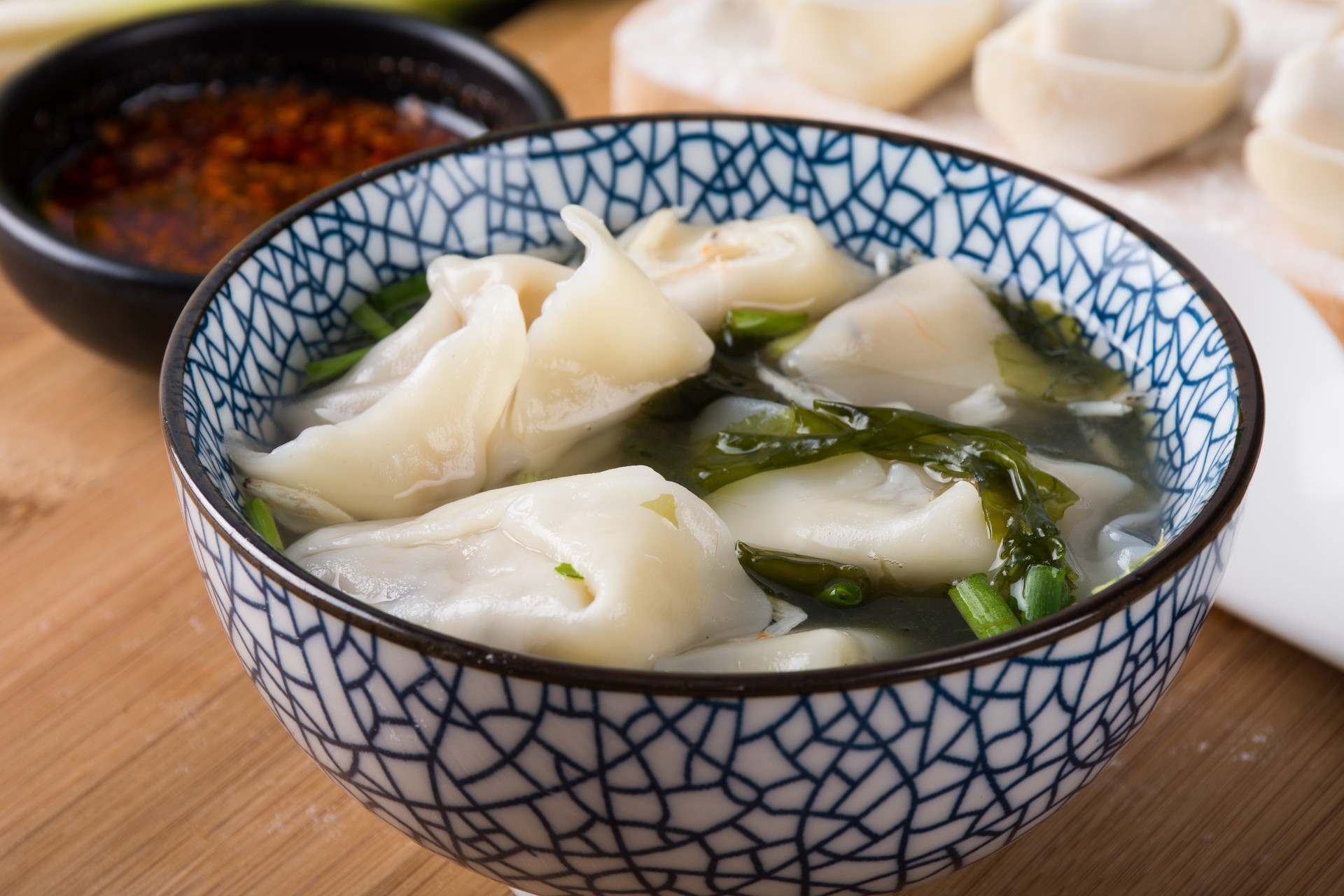 馄饨的包法图解 馄饨的包法图解 最简单馄饨的包法图片