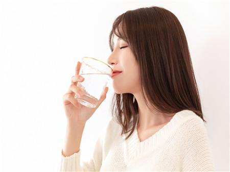 女性肾结石有什么症状 女性肾结石有什么症状