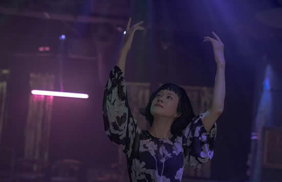 倪虹洁最新个人写真介绍