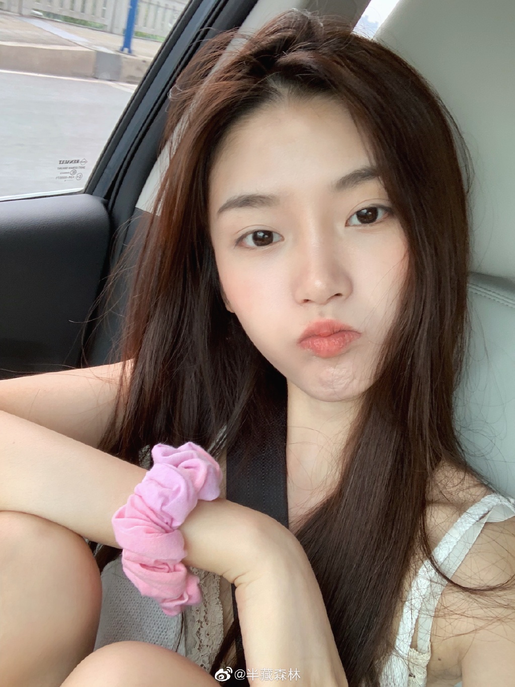 半藏森林清纯照