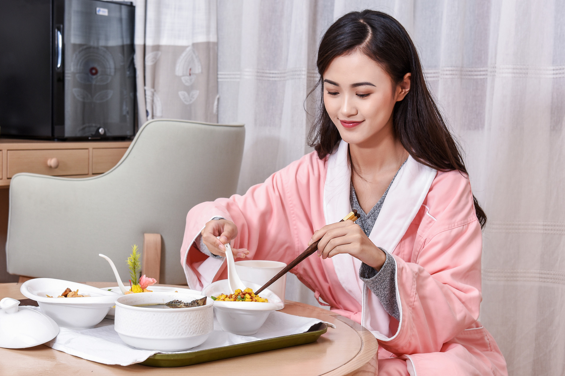 从孕期到哺乳期,老一辈糟糕的育儿经验很坑娃,妈妈别掉坑