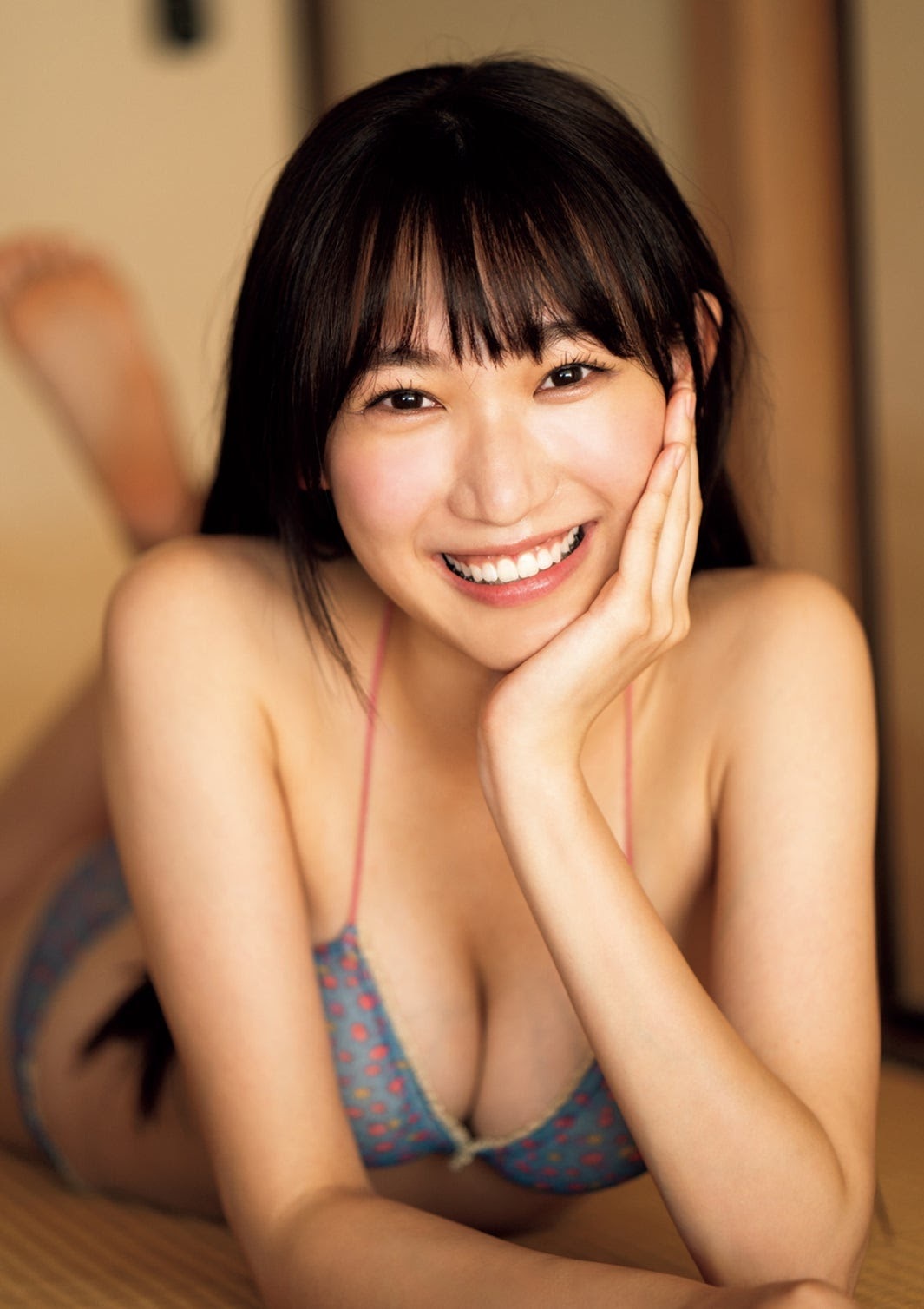 19 岁女团成员「原加恋」新写真曝光！「168 CM + 饱满美体」好身材惊艳网友