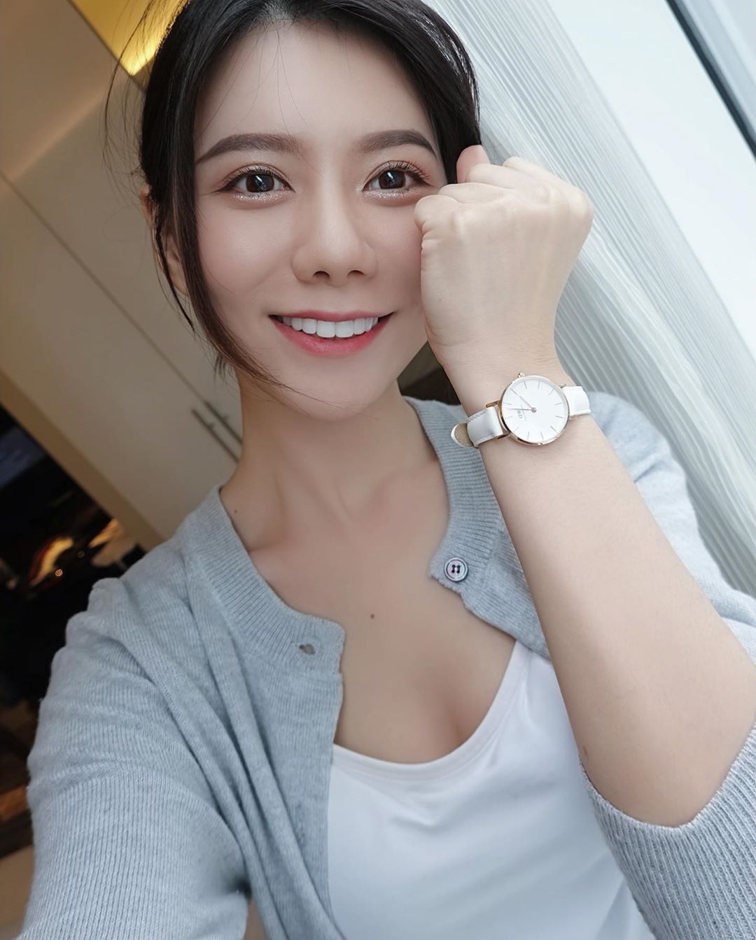 [网络正妹]家家外型加上身材堪称极品