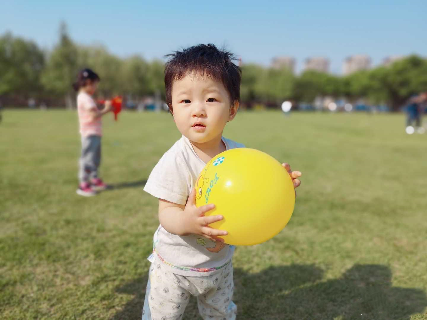 母乳什么时候开始没营养？不是妈妈来月经,也不是孩子满一岁