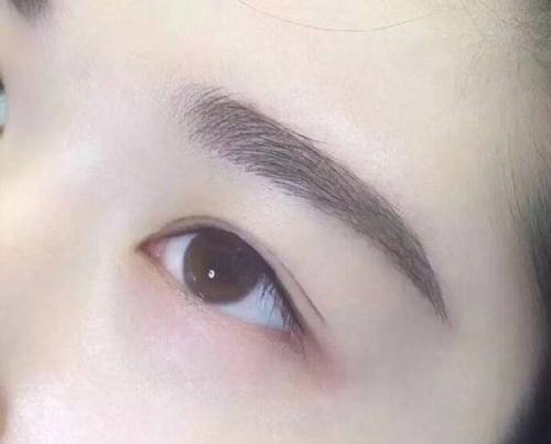 来大姨妈可以纹眉吗3 来大姨妈可以纹眉吗