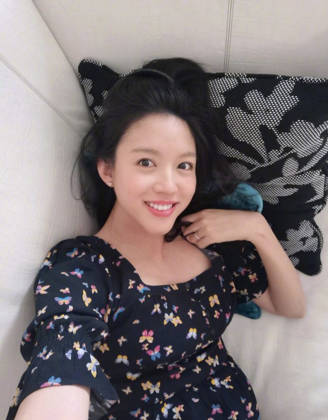 37岁张梓琳晒素颜孕照,吐槽二胎增重难控制,听听营养师建议