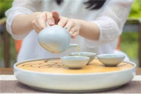 女人经期可以泡茶喝吗
