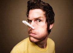 【鼻出血】鼻出血怎么办_鼻出血的原因